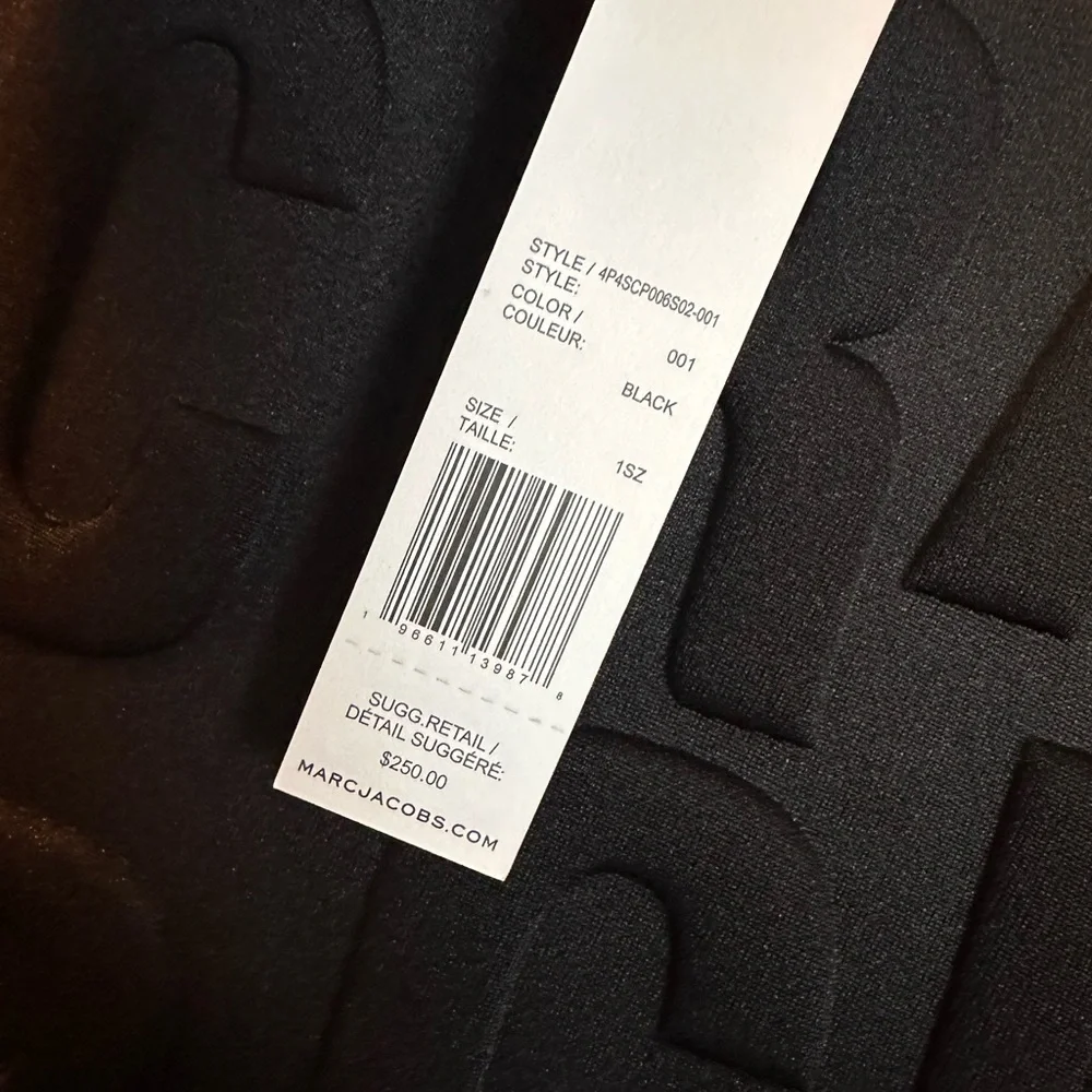 NWT! NEW! Marc Jacobs Jumbo Logo Contrast Embossed Laptop Bag with Logo strap